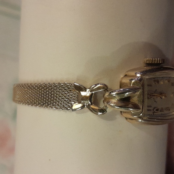 Lady Elgin 14k Gold Filled Wristwatch Watch Circa 1954 - Picture 2 of 8